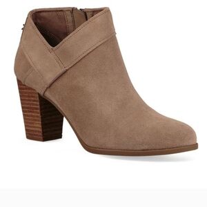 Koolaburra By UGG Women's Tan Ankle Boots